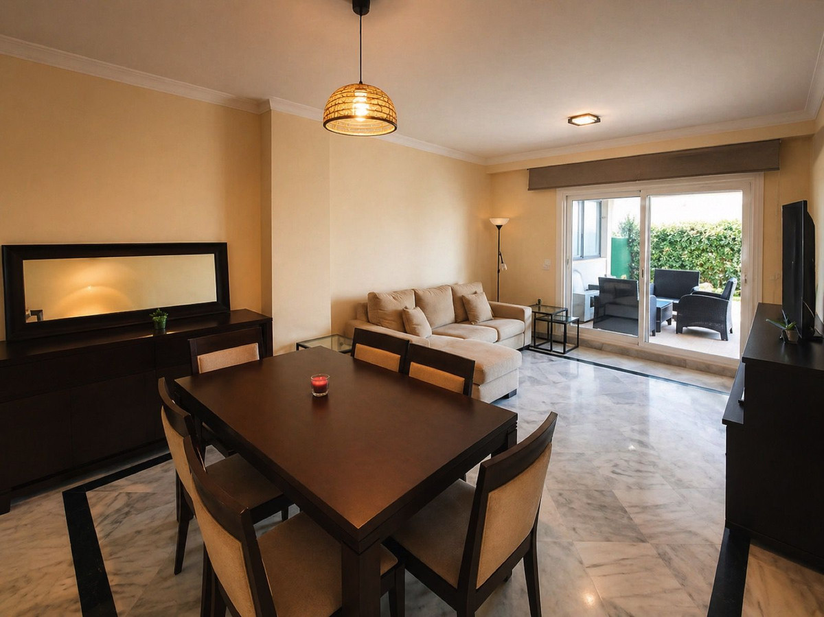 Appartement te koop in Nueva Andalucía | 2 slaapkamers H5366623