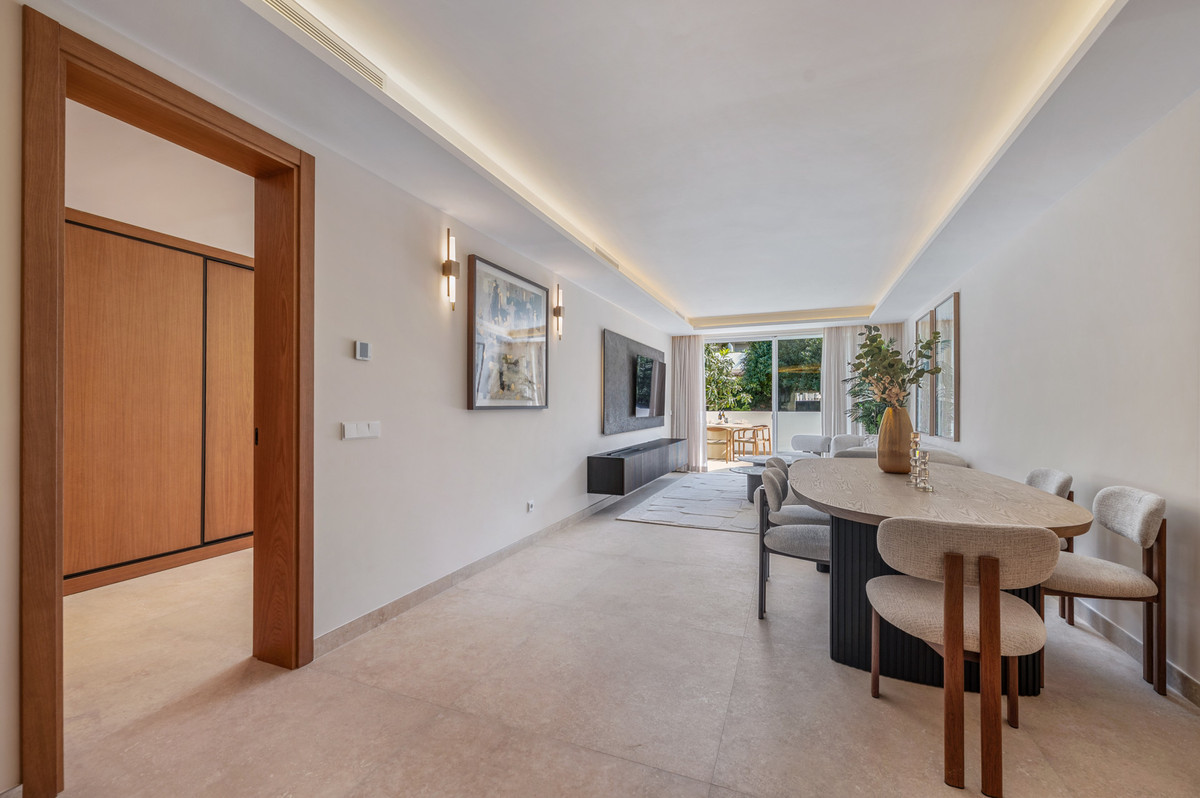 Appartement te koop in Nueva Andalucía | 3 slaapkamers H5369425