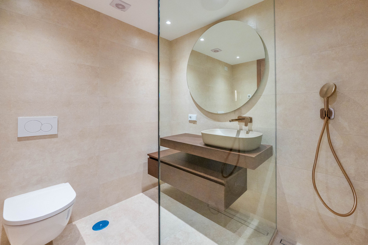 Appartement te koop in Nueva Andalucía | 3 slaapkamers H5369425