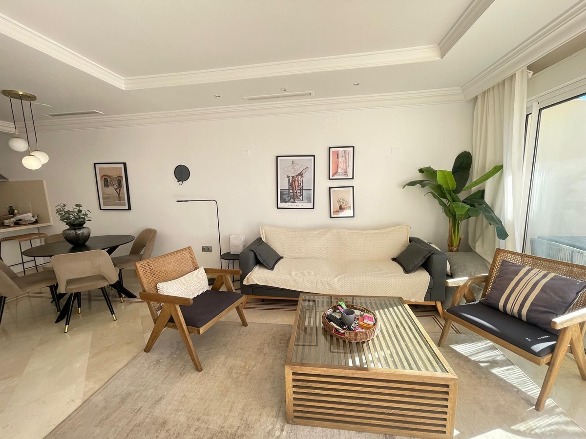Appartement te koop in Nueva Andalucía | 2 slaapkamers H5370913