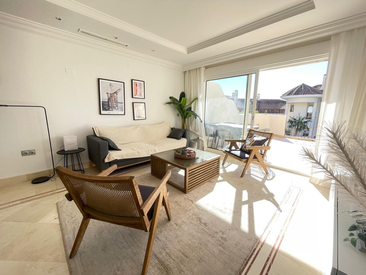 Appartement te koop in Nueva Andalucía | 2 slaapkamers H5370913