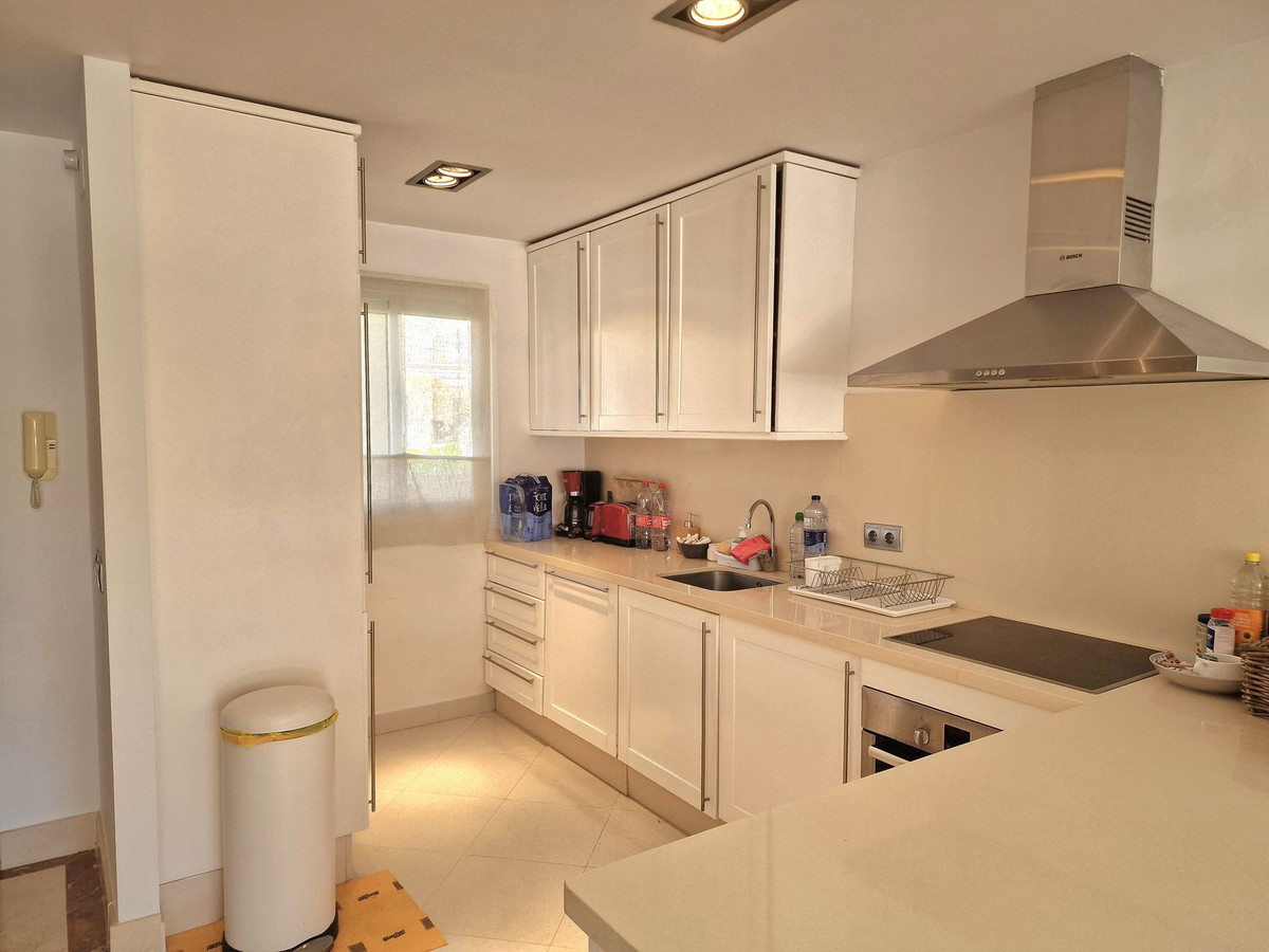 Appartement te koop in Nueva Andalucía | 2 slaapkamers H5370913