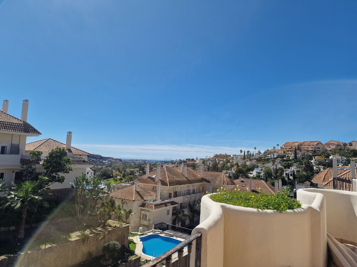 Appartement te koop in Nueva Andalucía | 2 slaapkamers H5370913