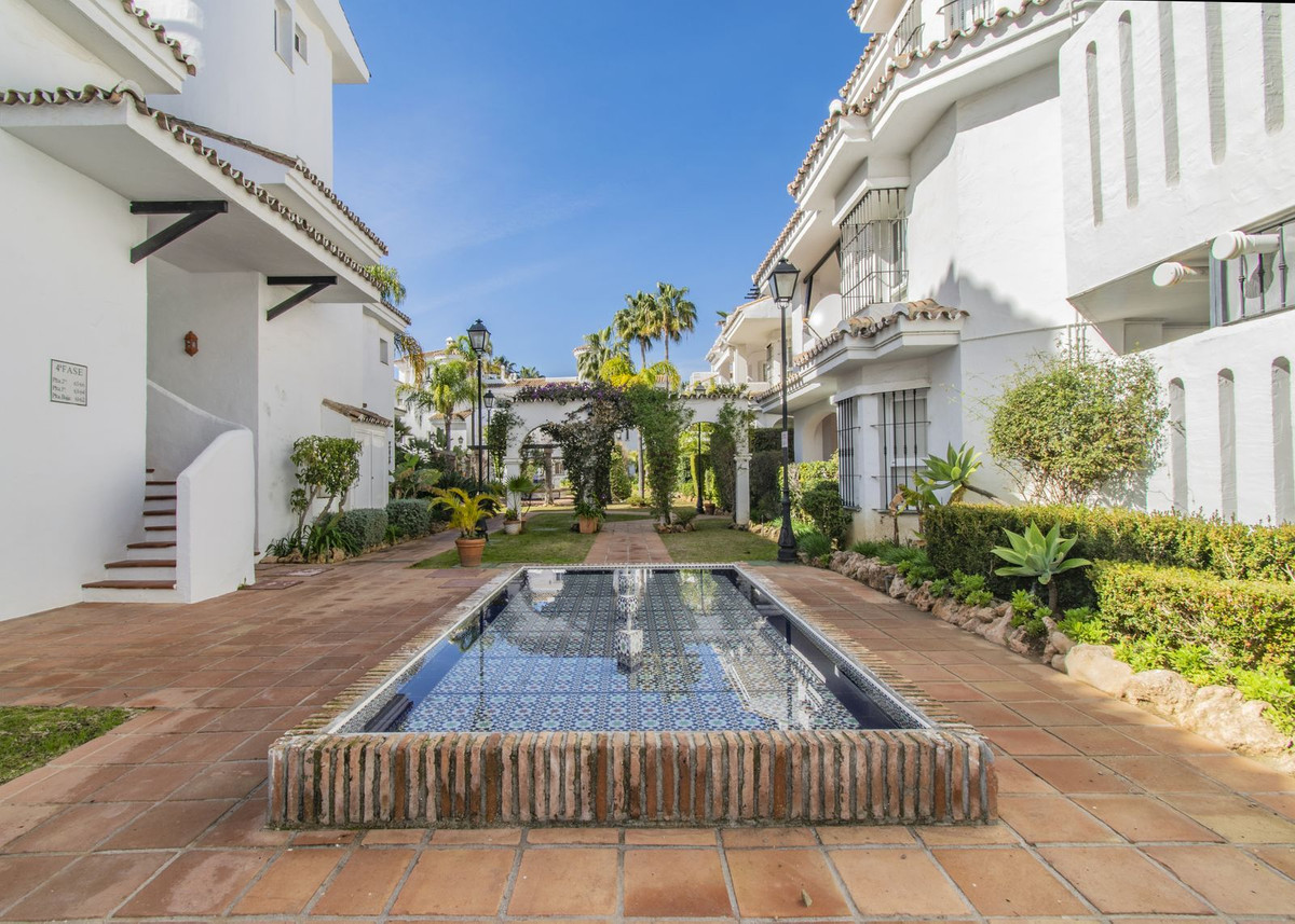 Appartement te koop in Nueva Andalucía | 3 slaapkamers H5371738