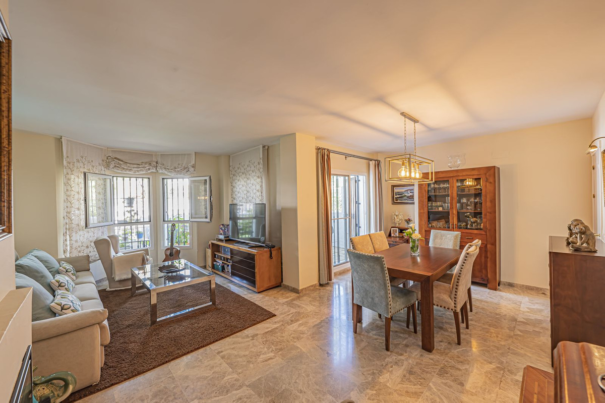 Appartement te koop in Nueva Andalucía | 3 slaapkamers H5371738