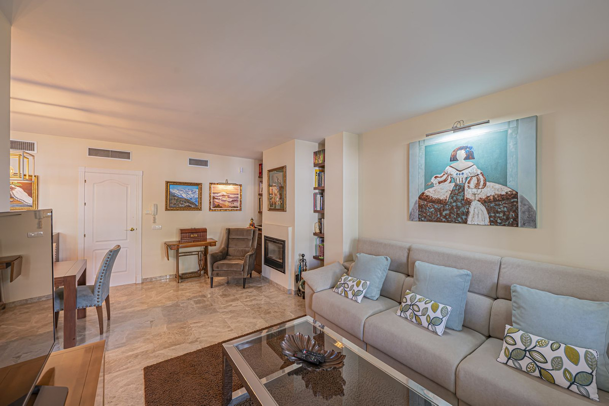 Appartement te koop in Nueva Andalucía | 3 slaapkamers H5371738