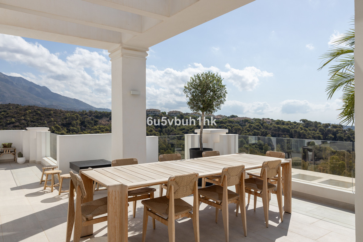 Appartement te koop in Nueva Andalucía | 3 slaapkamers H5372572