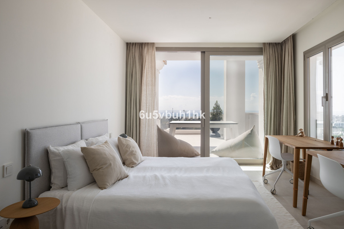 Appartement te koop in Nueva Andalucía | 3 slaapkamers H5372572