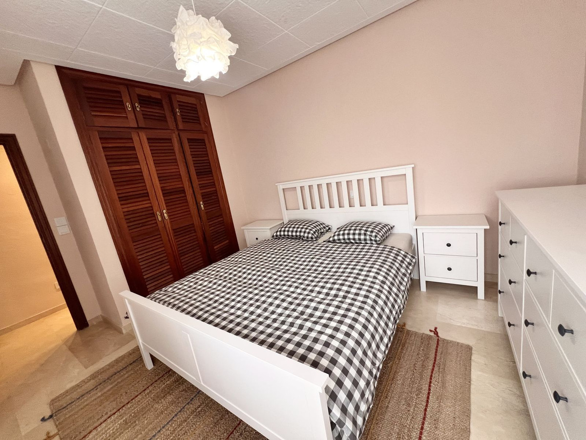 Appartement te koop in Nueva Andalucía | 3 slaapkamers H5372878