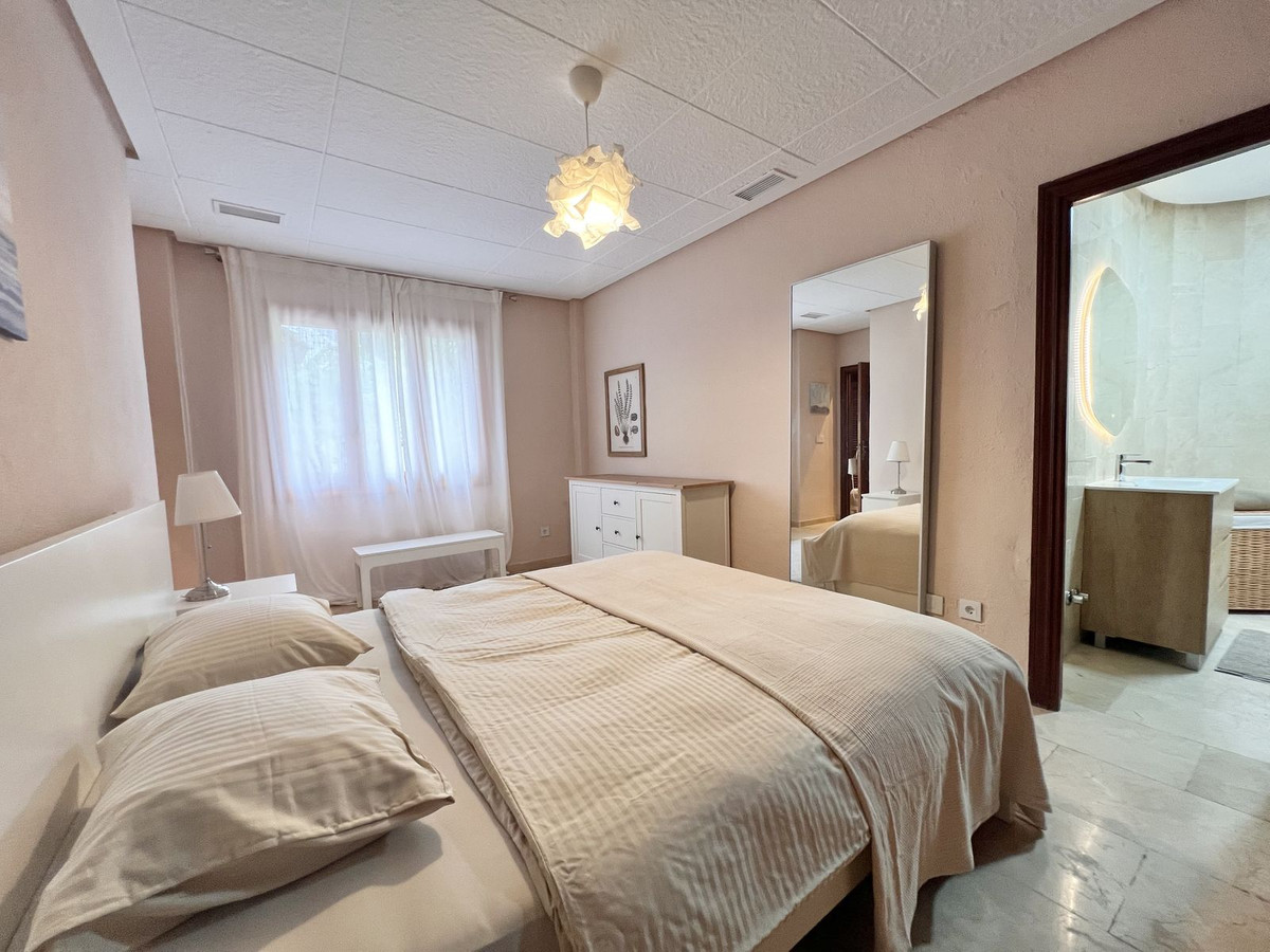 Appartement te koop in Nueva Andalucía | 3 slaapkamers H5372878