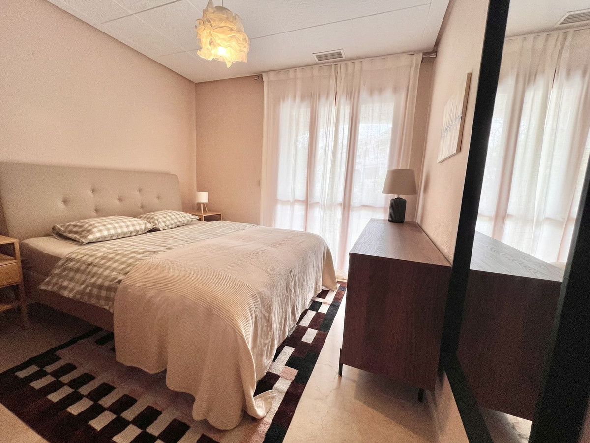 Appartement te koop in Nueva Andalucía | 3 slaapkamers H5372878