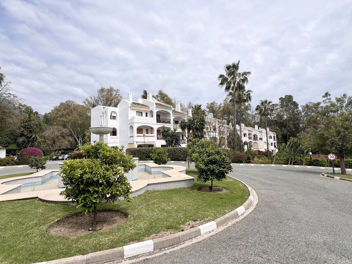 Appartement te koop in Nueva Andalucía | 3 slaapkamers H5372878
