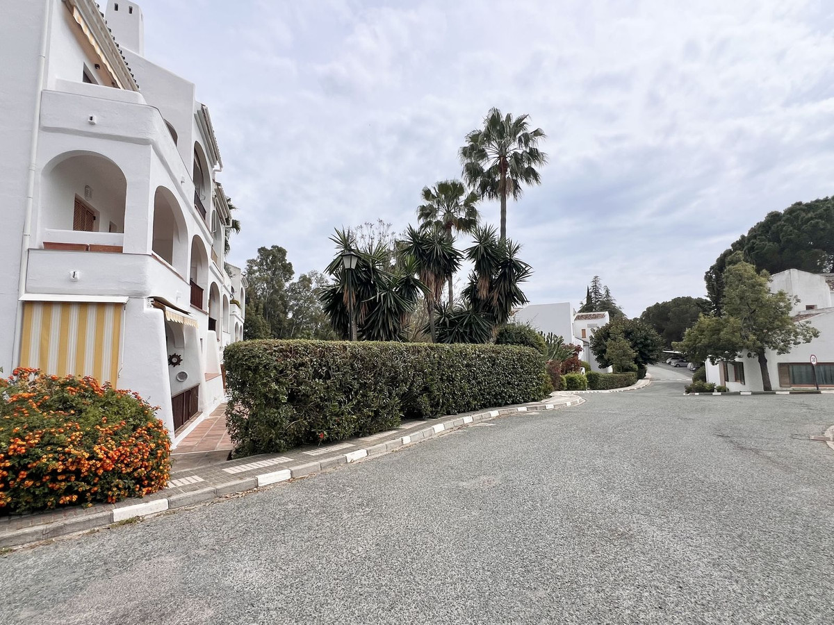 Appartement te koop in Nueva Andalucía | 3 slaapkamers H5372878