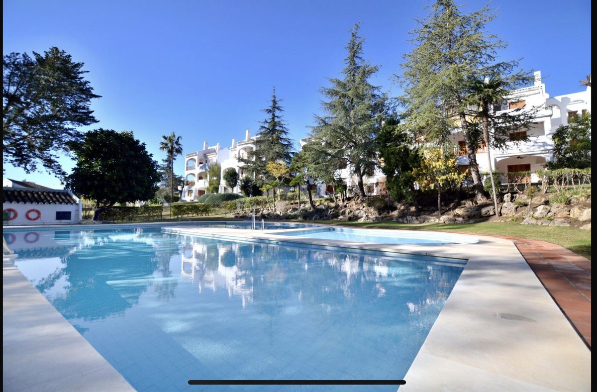 Appartement te koop in Nueva Andalucía | 3 slaapkamers H5372878