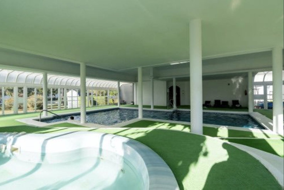 Appartement te koop in Nueva Andalucía | 3 slaapkamers H5372878