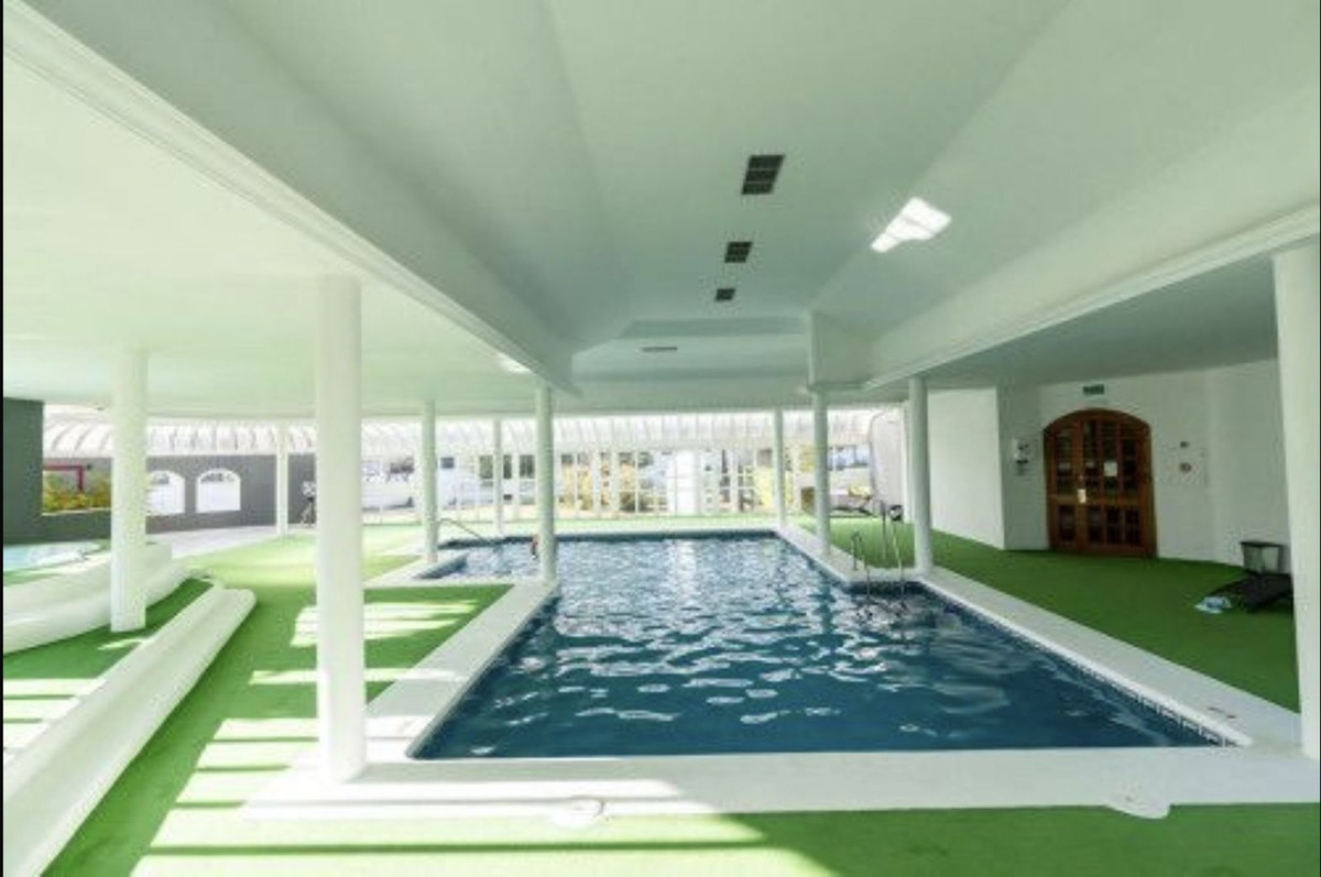 Appartement te koop in Nueva Andalucía | 3 slaapkamers H5372878
