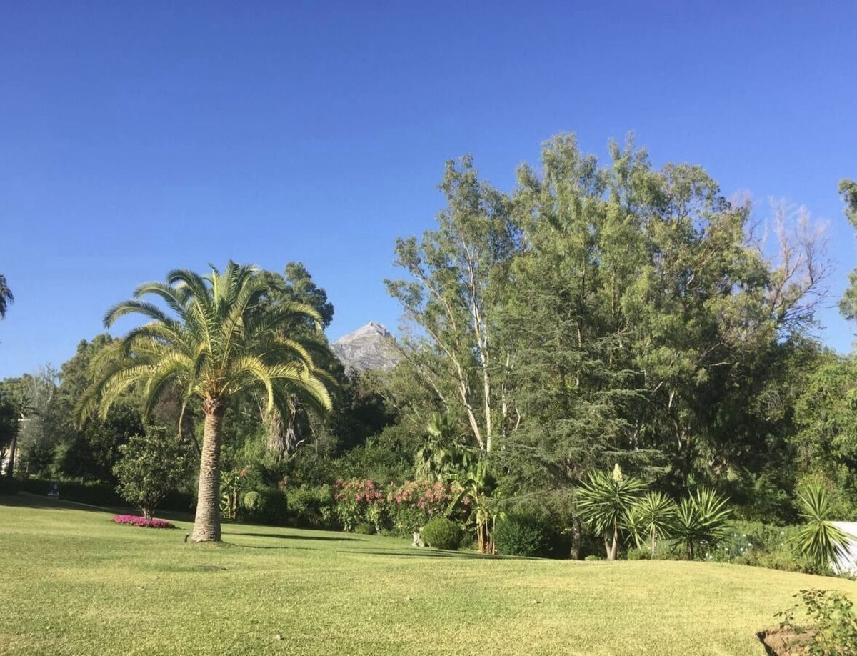 Appartement te koop in Nueva Andalucía | 3 slaapkamers H5372878