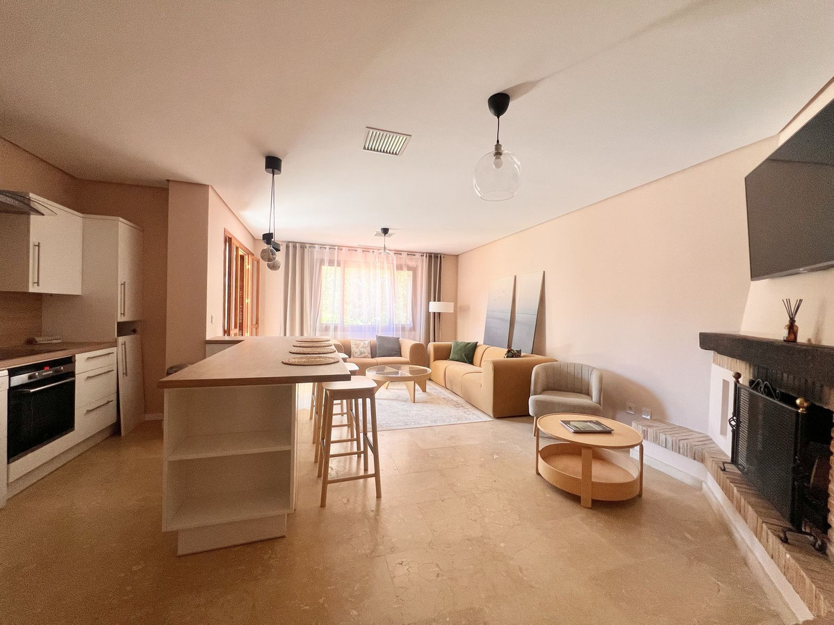 Appartement te koop in Nueva Andalucía | 3 slaapkamers H5372878