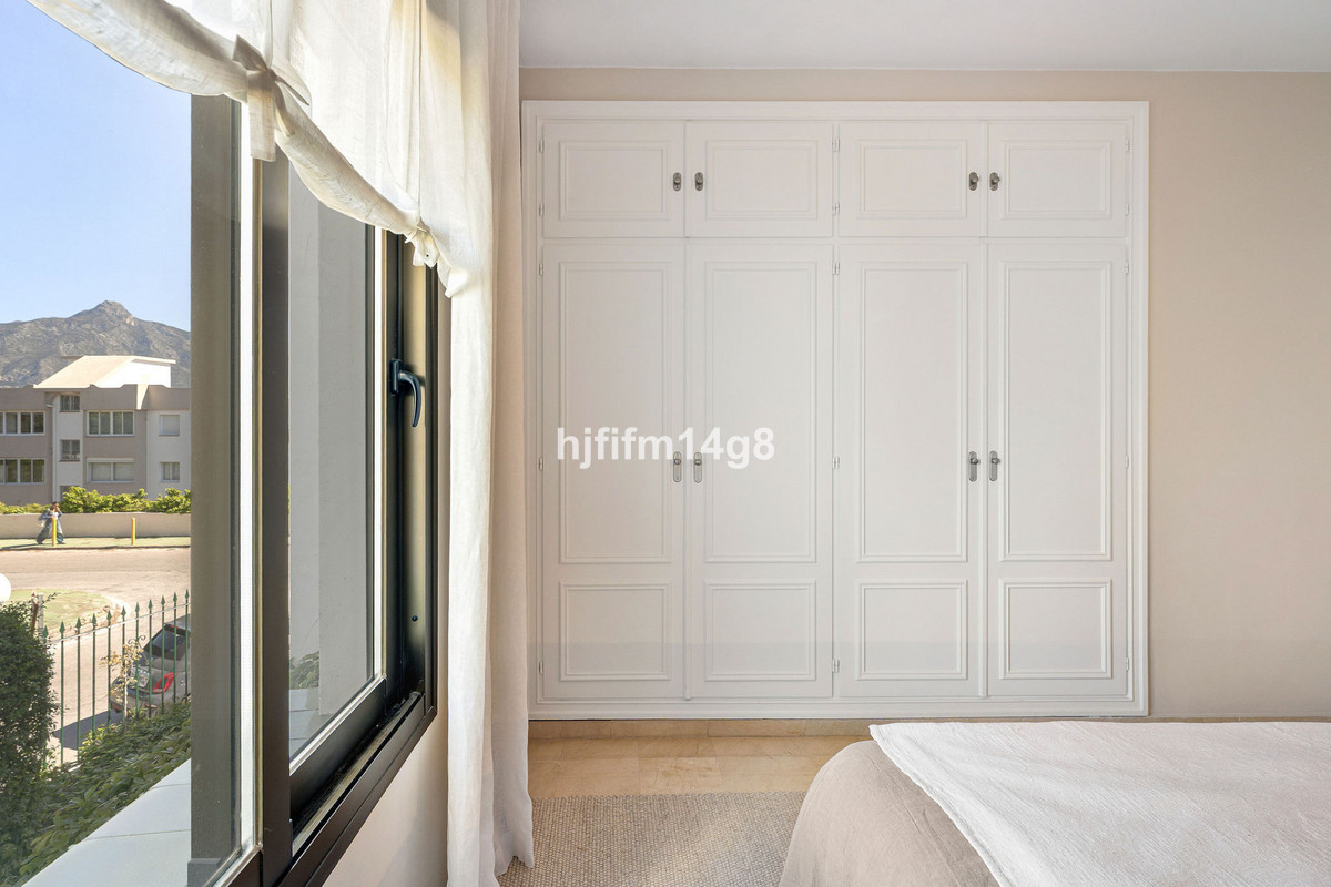 Appartement te koop in Nueva Andalucía | 2 slaapkamers H5373124