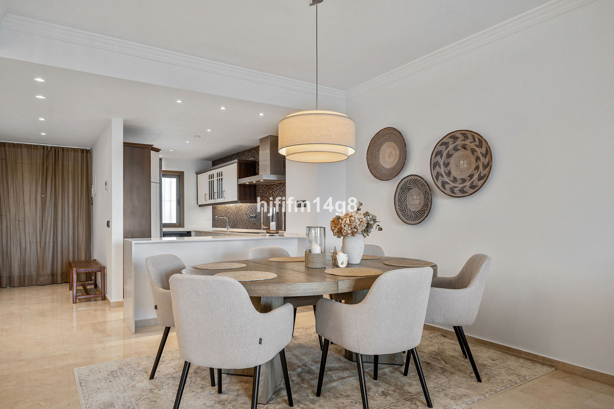 Appartement te koop in Nueva Andalucía | 2 slaapkamers H5373124