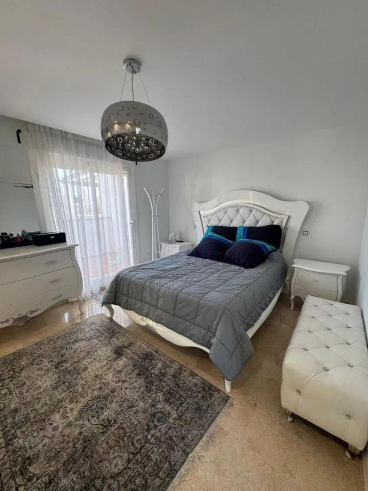 Appartement te koop in Nueva Andalucía | 3 slaapkamers H5373712