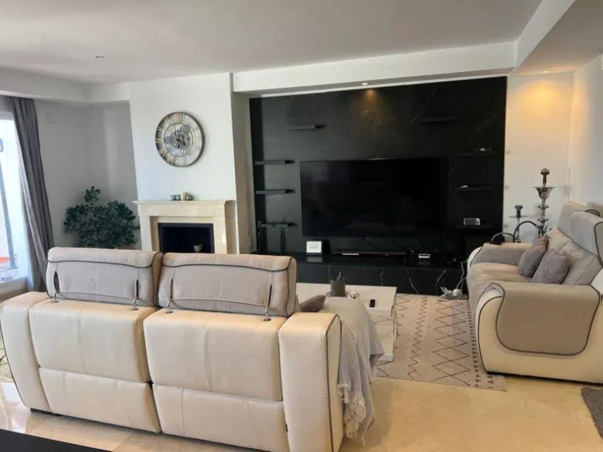 Appartement te koop in Nueva Andalucía | 3 slaapkamers H5373712