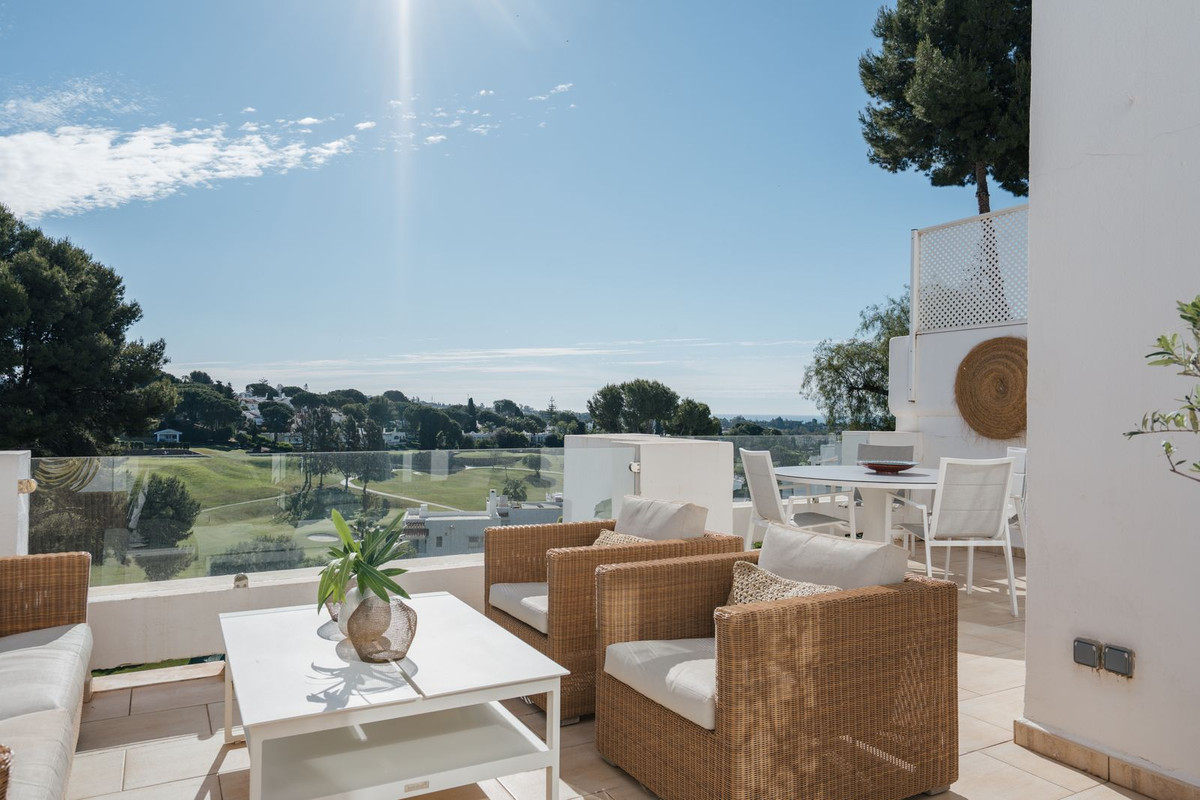 Appartement te koop in Nueva Andalucía | 2 slaapkamers H5373757