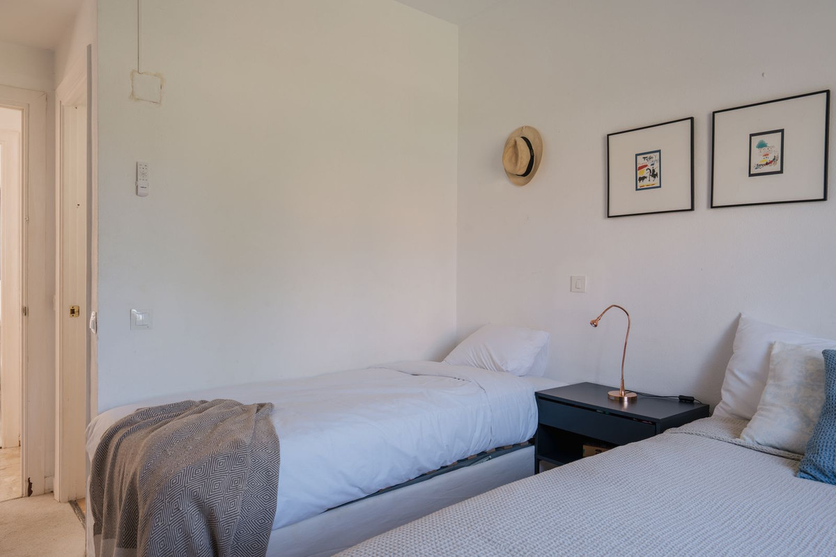 Appartement te koop in Nueva Andalucía | 2 slaapkamers H5373757