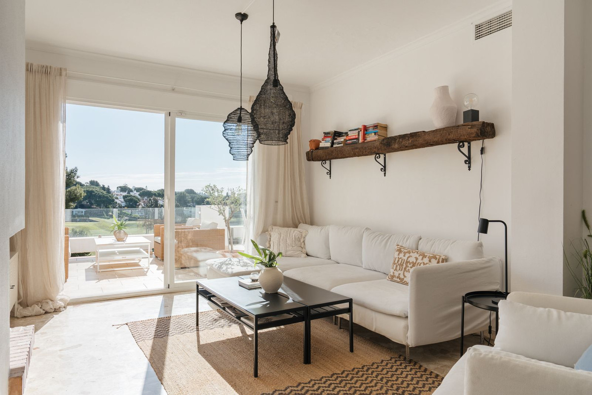 Appartement te koop in Nueva Andalucía | 2 slaapkamers H5373757