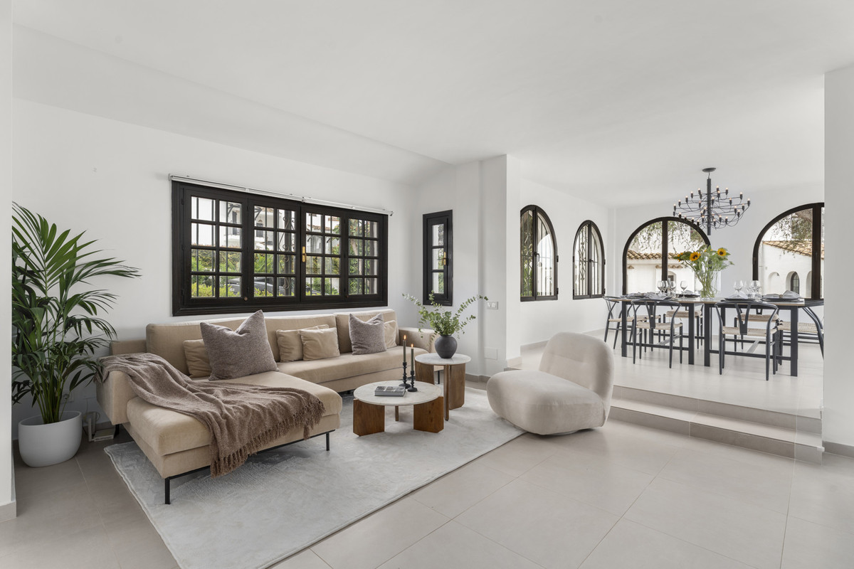 Appartement te koop in Nueva Andalucía | 3 slaapkamers H5375131