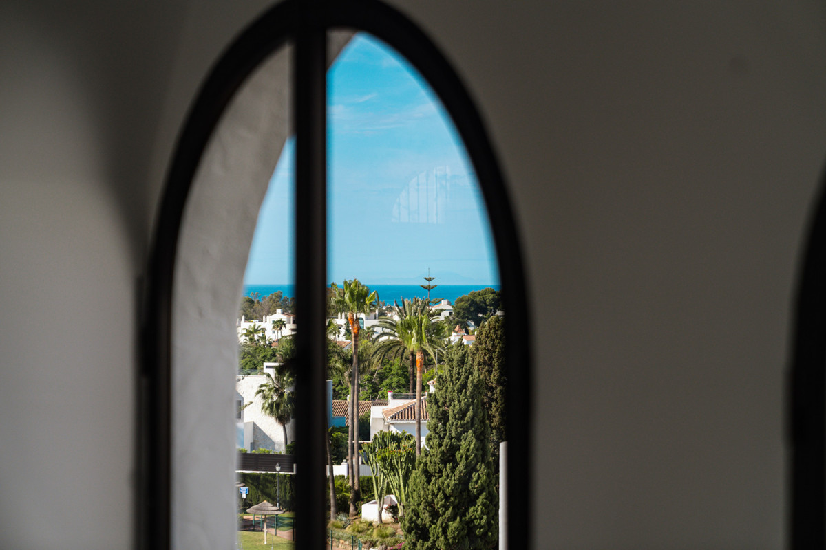 Appartement te koop in Nueva Andalucía | 3 slaapkamers H5375131