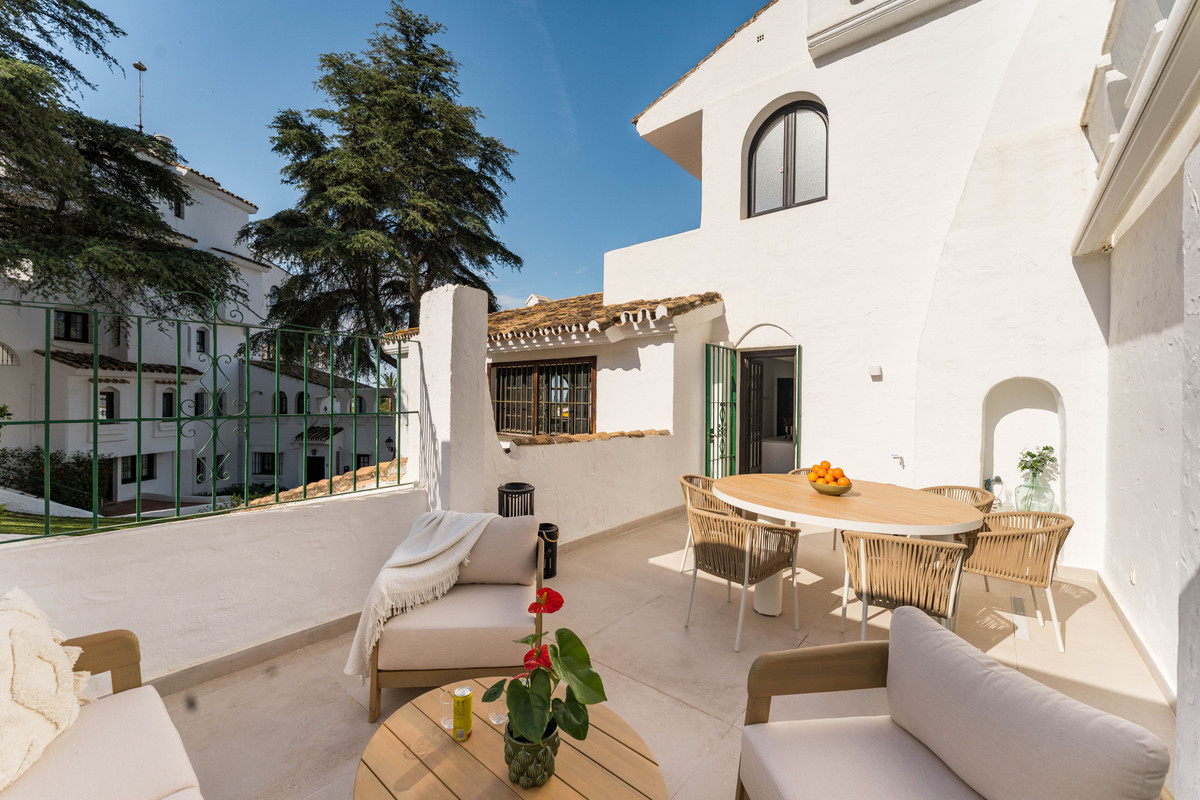 Appartement te koop in Nueva Andalucía | 3 slaapkamers H5375131