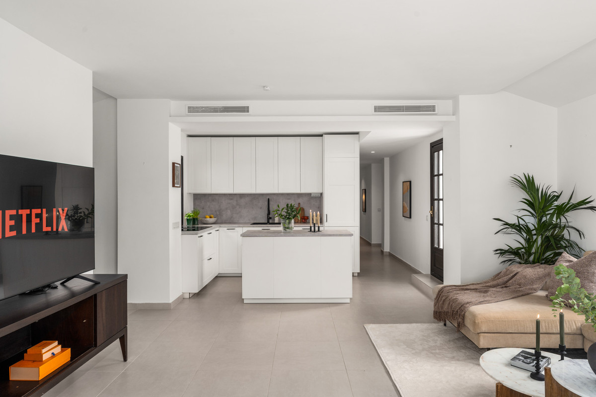 Appartement te koop in Nueva Andalucía | 3 slaapkamers H5375131