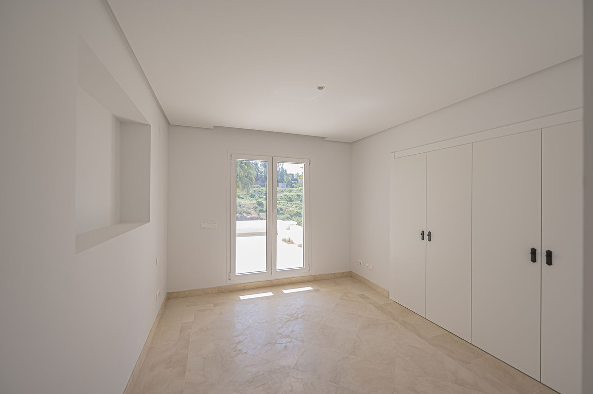 Appartement te koop in Nueva Andalucía | 2 slaapkamers H5375785