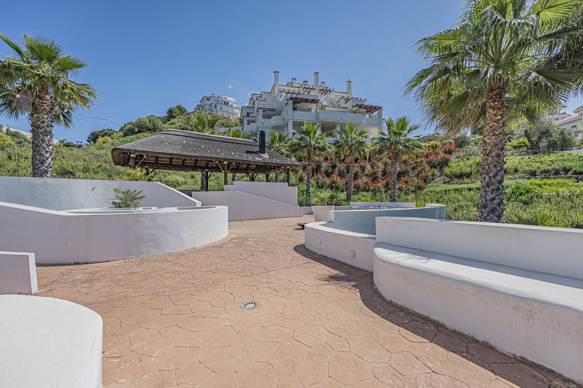 Appartement te koop in Nueva Andalucía | 2 slaapkamers H5375785