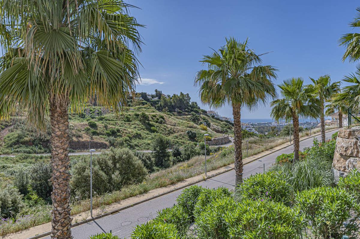 Appartement te koop in Nueva Andalucía | 2 slaapkamers H5375785