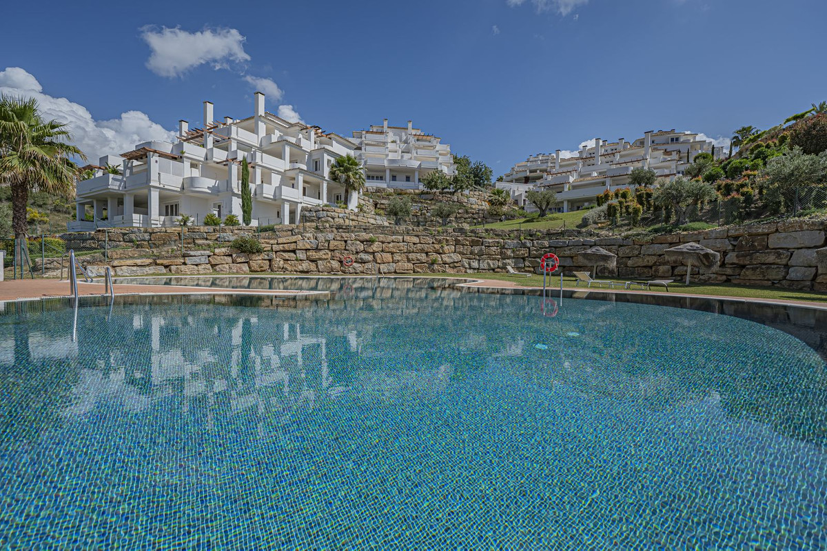 Appartement te koop in Nueva Andalucía | 2 slaapkamers H5376055