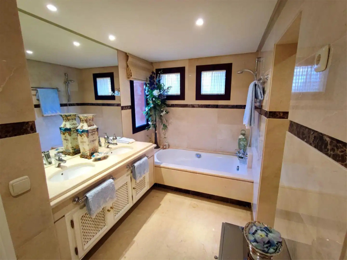 Property main view 16