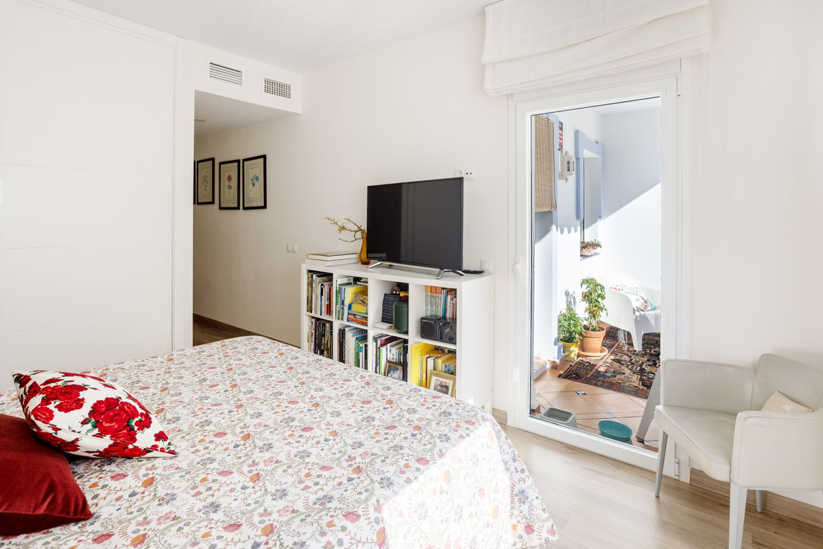 Appartement te koop in Nueva Andalucía | 2 slaapkamers H5378776