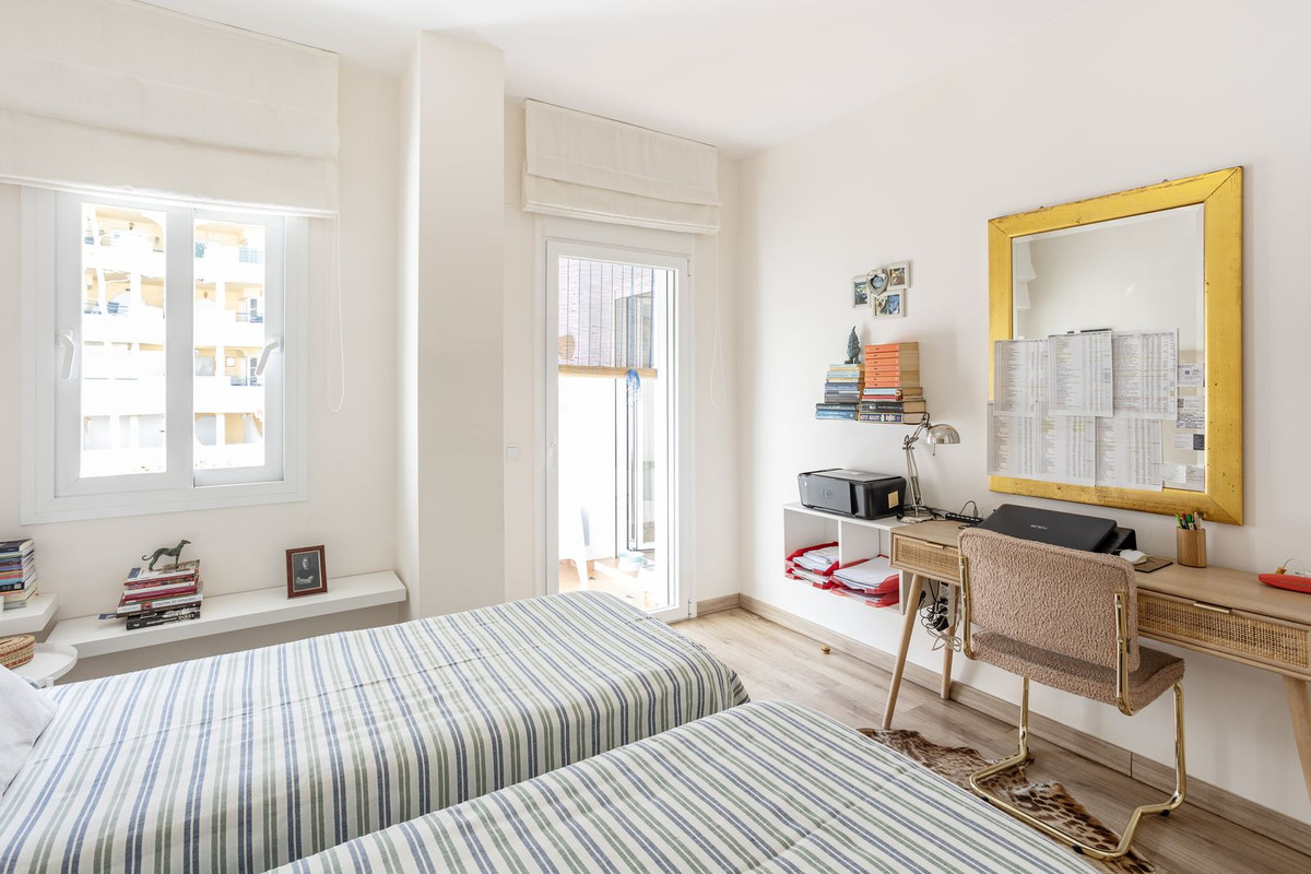 Appartement te koop in Nueva Andalucía | 2 slaapkamers H5378776
