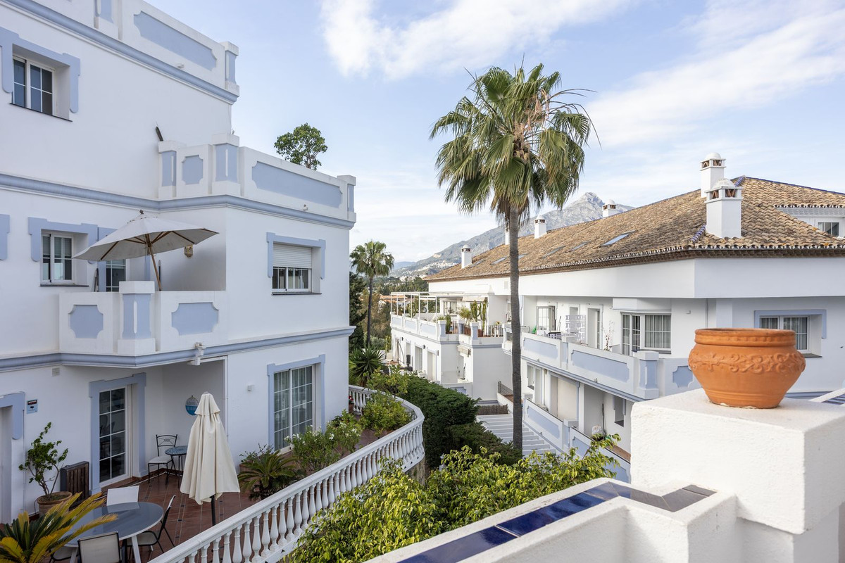 Appartement te koop in Nueva Andalucía | 2 slaapkamers H5378776