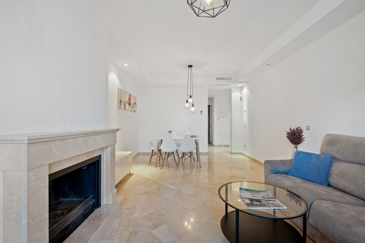 Appartement te koop in Nueva Andalucía | 2 slaapkamers H5379772