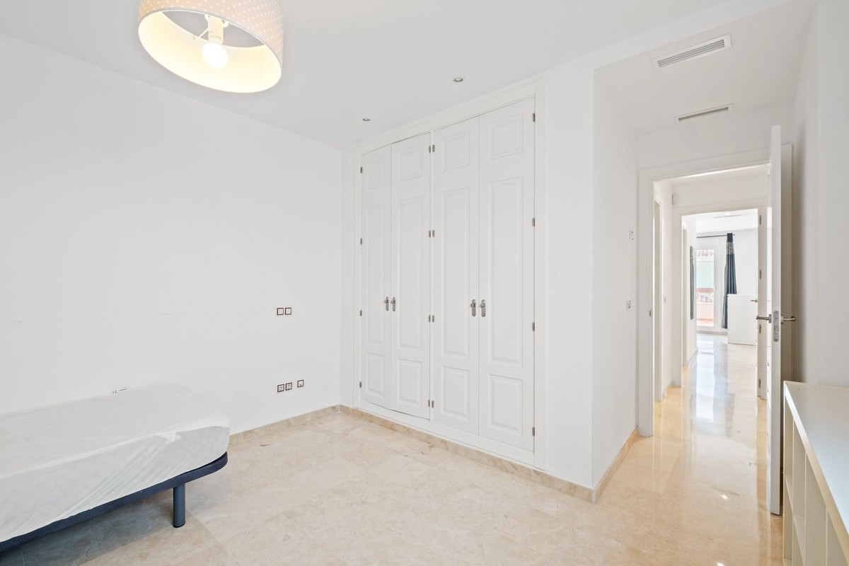 Appartement te koop in Nueva Andalucía | 2 slaapkamers H5379772