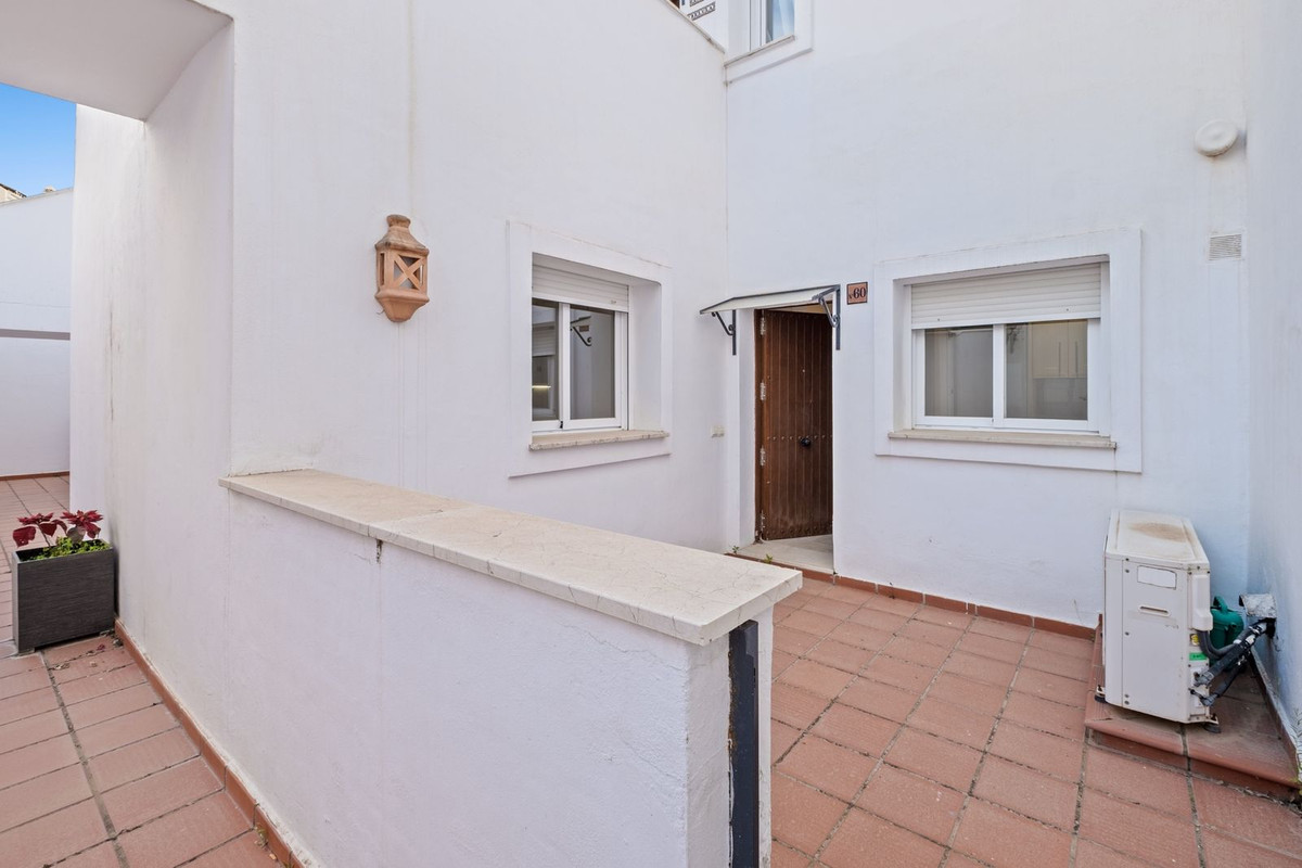 Appartement te koop in Nueva Andalucía | 2 slaapkamers H5379772
