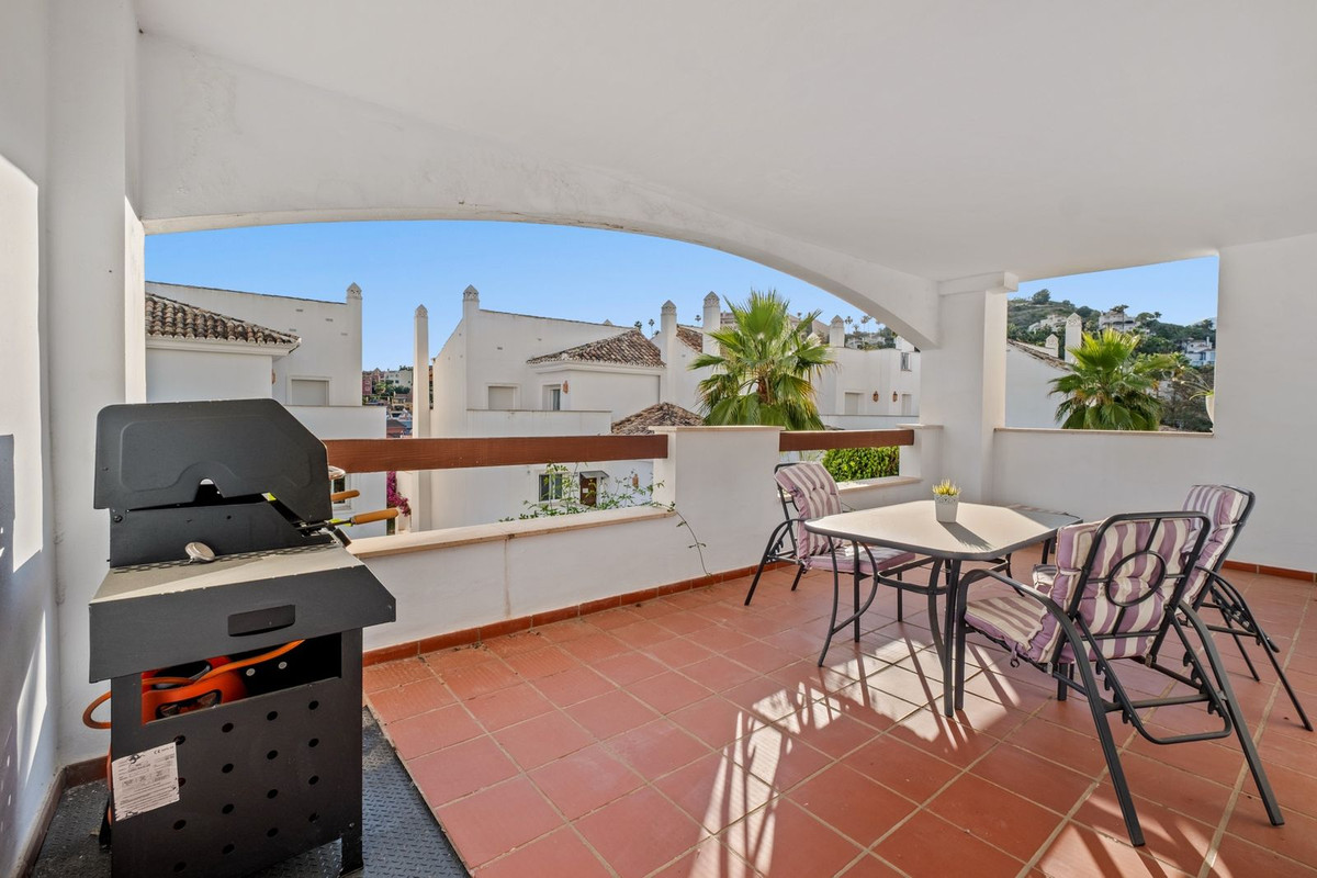 Appartement te koop in Nueva Andalucía | 2 slaapkamers H5379772