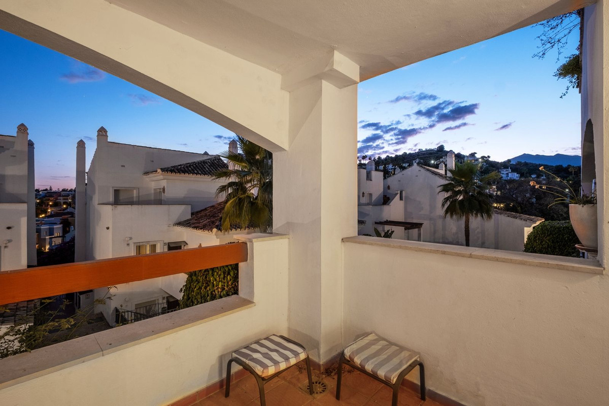 Appartement te koop in Nueva Andalucía | 2 slaapkamers H5379772