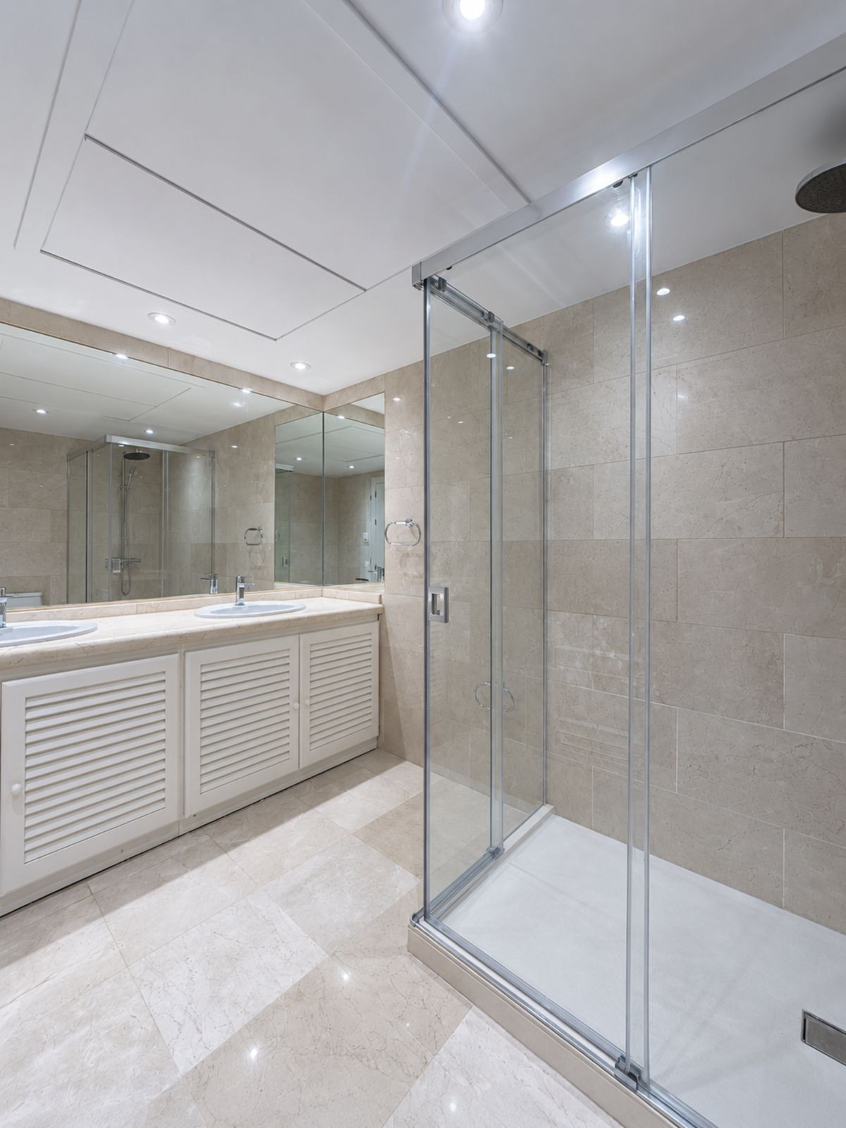 Appartement te koop in Nueva Andalucía | 3 slaapkamers H5382151