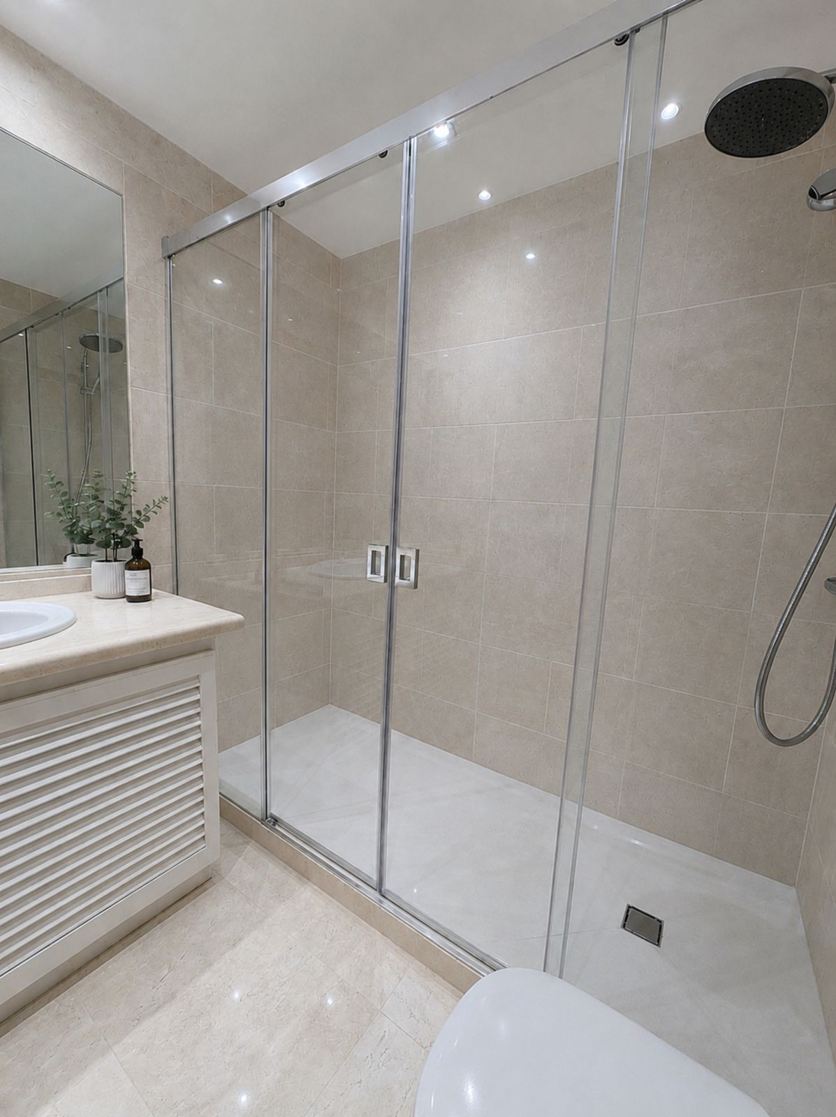 Appartement te koop in Nueva Andalucía | 3 slaapkamers H5382151