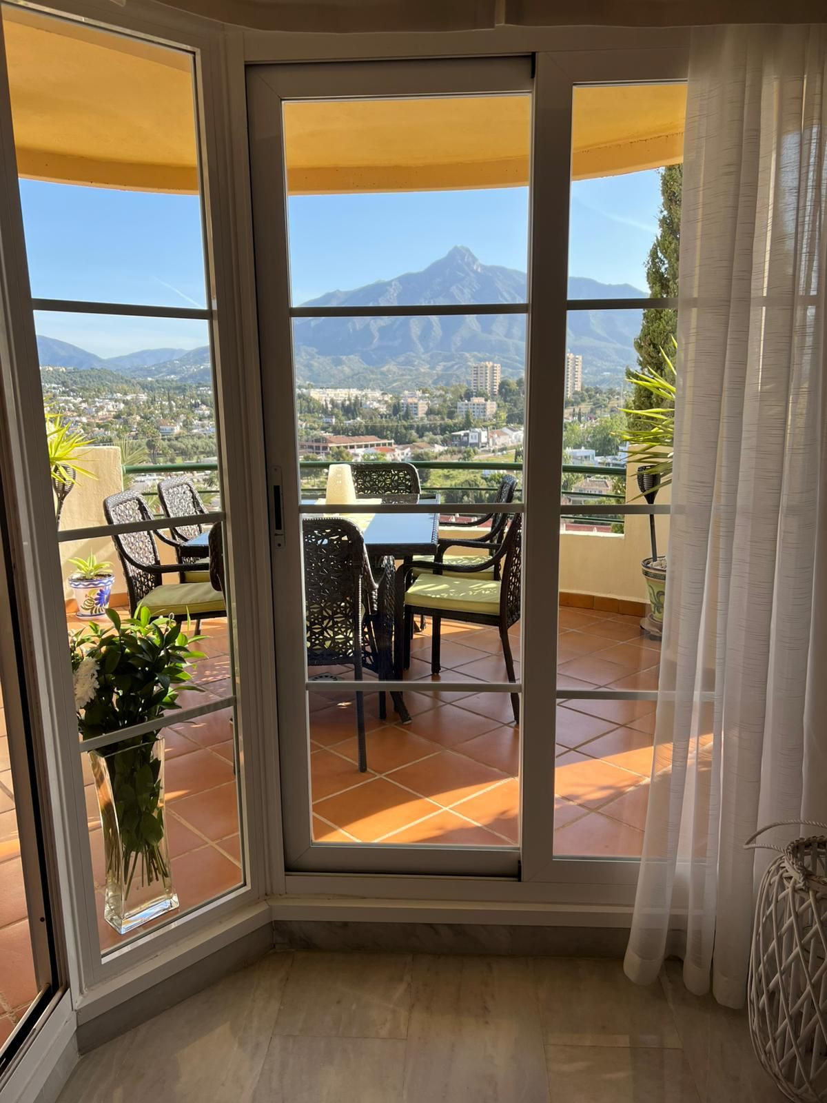 Appartement te koop in Nueva Andalucía | 3 slaapkamers H5382583