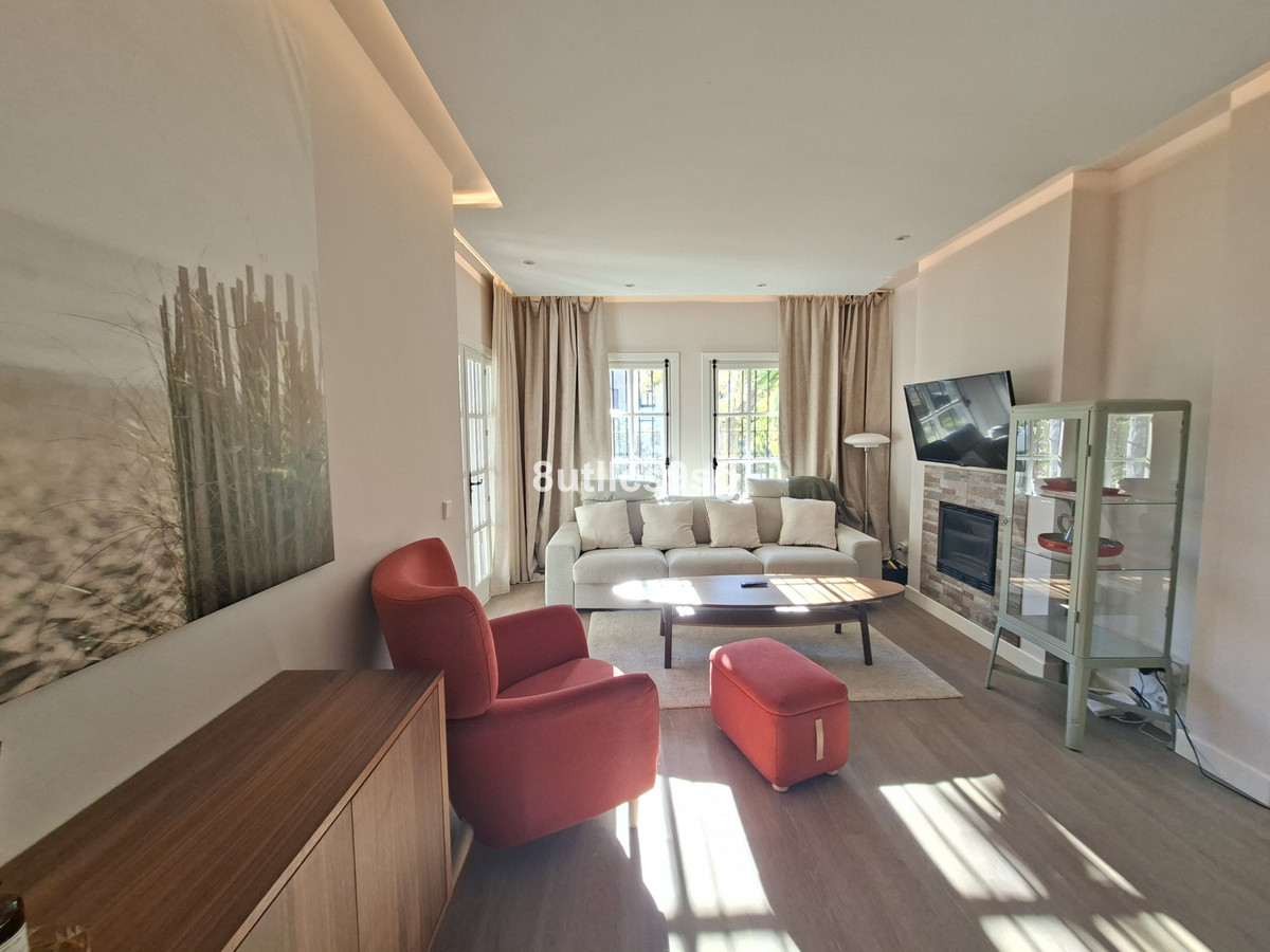 Appartement te koop in Nueva Andalucía | 3 slaapkamers H5382955